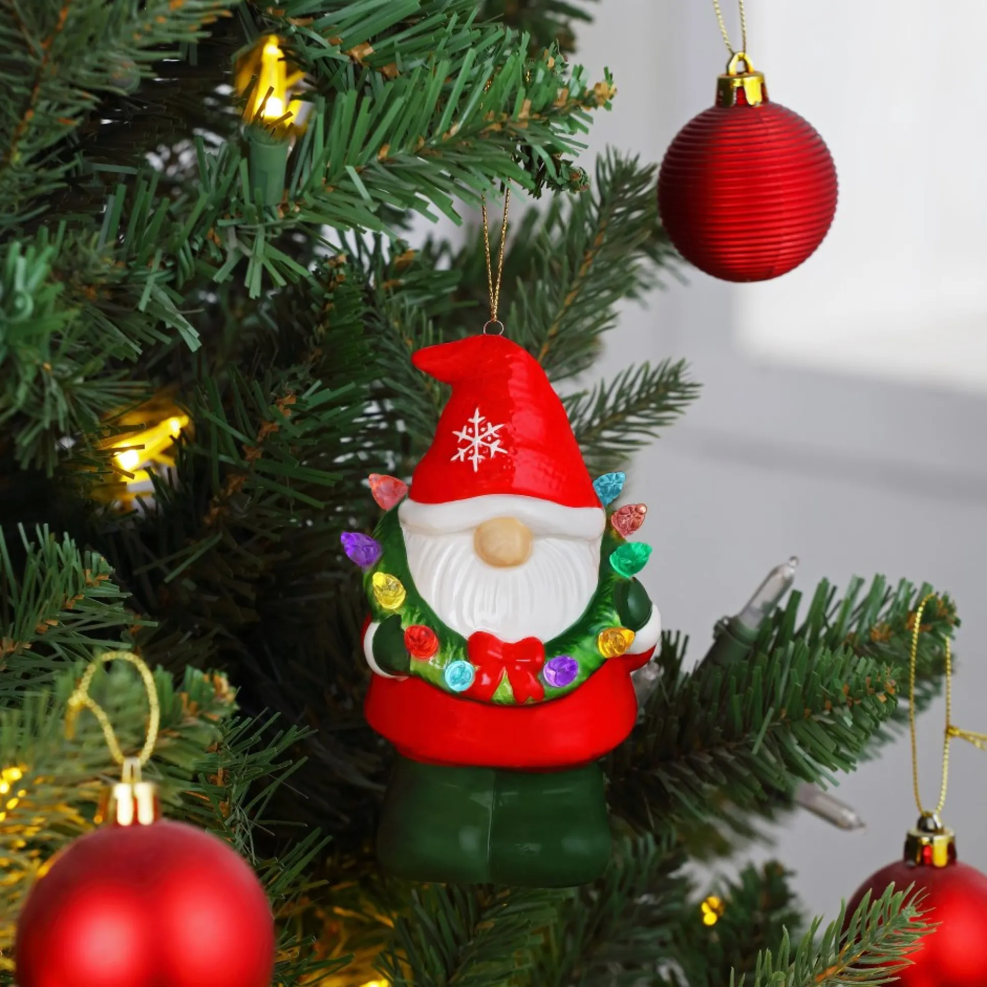 Clearance Mr. Christmas Mini Nostalgic Ceramic Figure - Gnome With Wreath